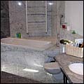 Material: Viscount White und Carrara Marmor. Bitte hier klicken, um das Bild zu vergrern.